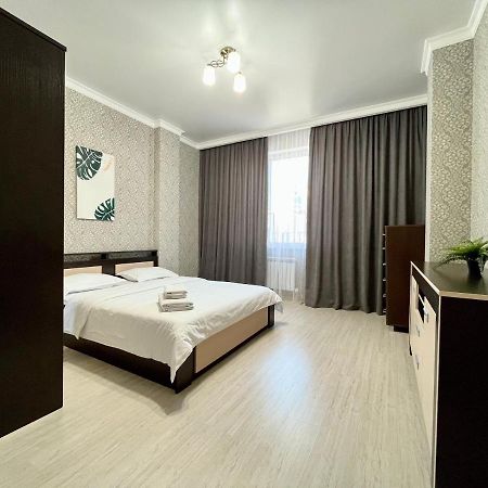 Raisson Aparthotel G43 Хан Шатыр อัสตานา ภายนอก รูปภาพ
