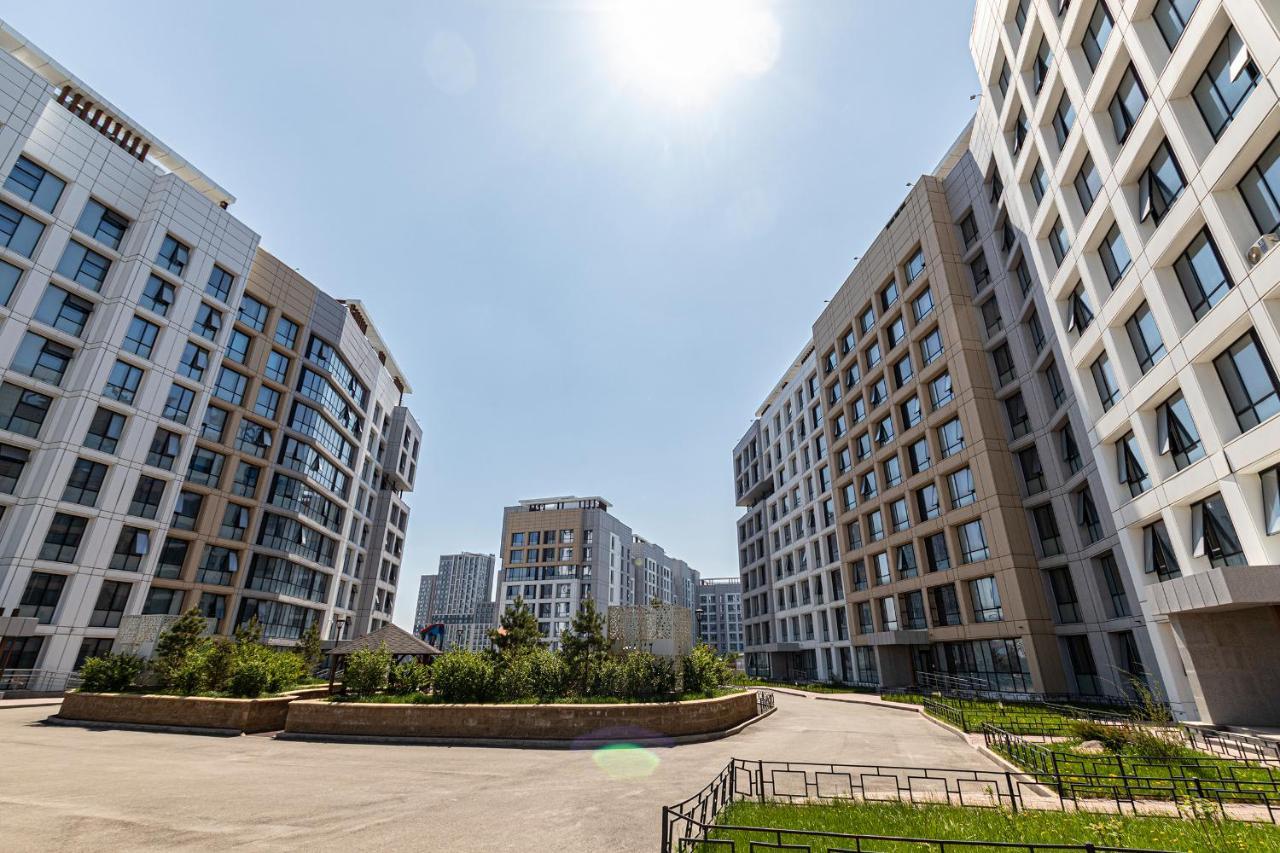 Raisson Aparthotel G43 Хан Шатыр อัสตานา ภายนอก รูปภาพ