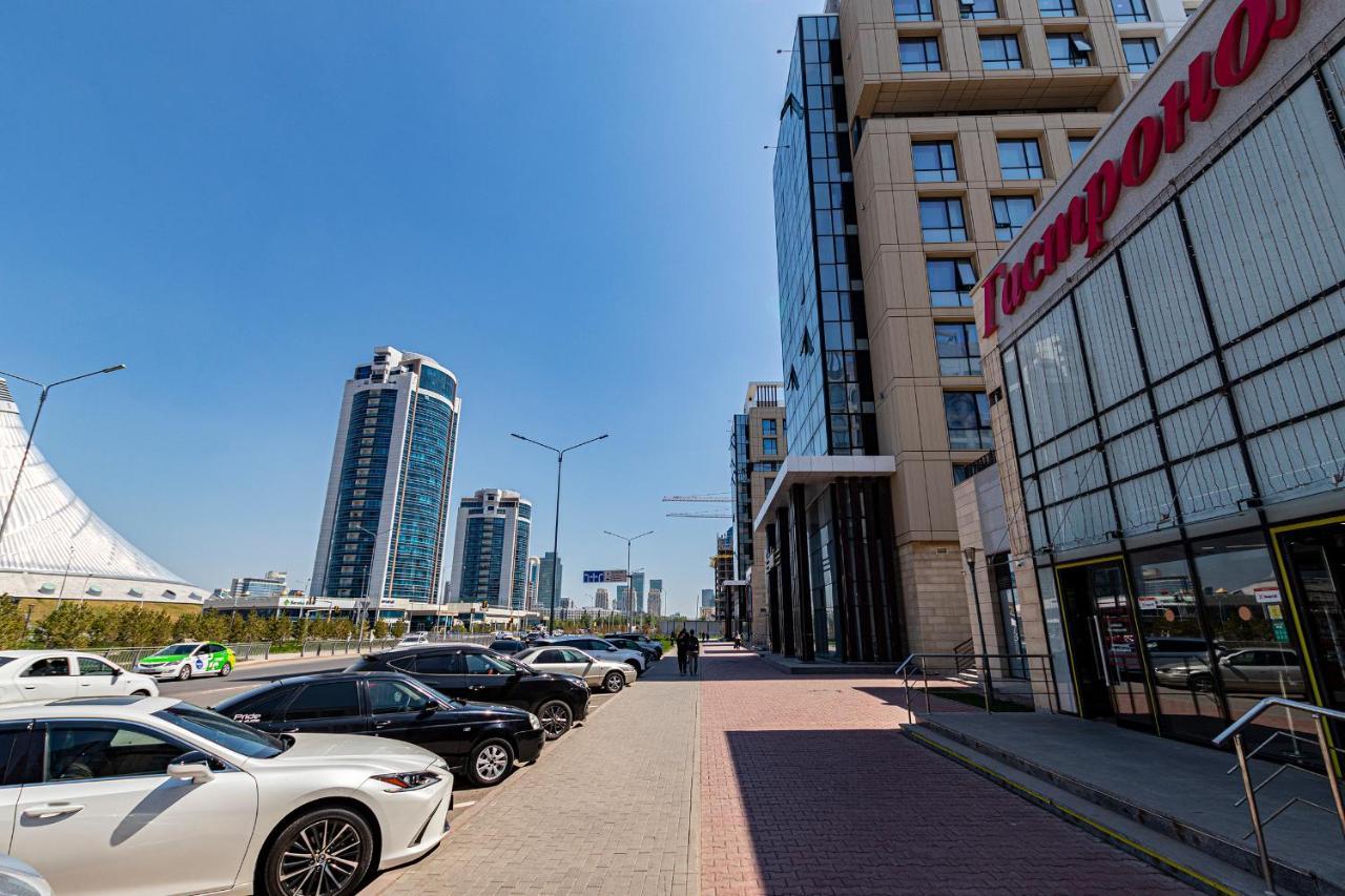 Raisson Aparthotel G43 Хан Шатыр อัสตานา ภายนอก รูปภาพ