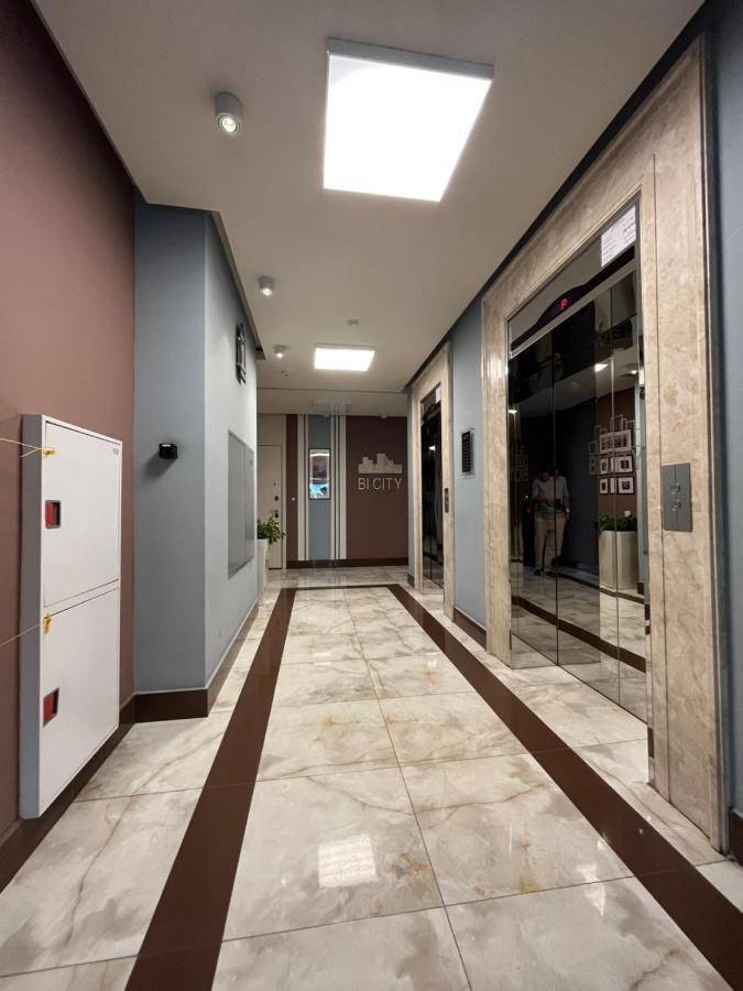 Raisson Aparthotel G43 Хан Шатыр อัสตานา ภายนอก รูปภาพ