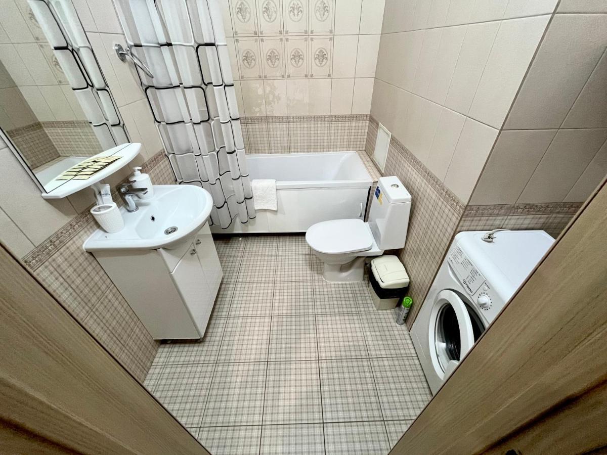 Raisson Aparthotel G43 Хан Шатыр อัสตานา ภายนอก รูปภาพ